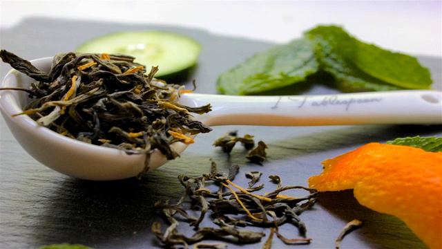 Why Loose Leaf Tea Is Making a Comeback
